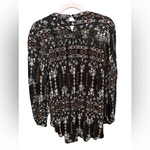 GIMMICKS BY BKE BLOUSE